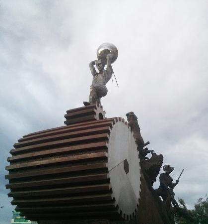 Monumento Quinto Centenario