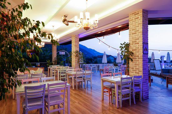 Morina Roof Terrace Restaurant