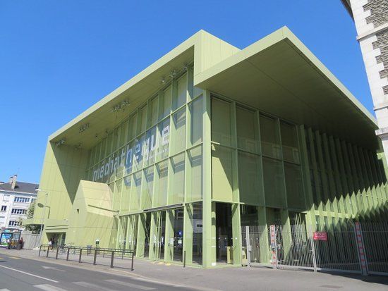 Mediatheque Andre Labarrere