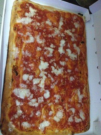 La Saporita Pizzeria E Rosticceria