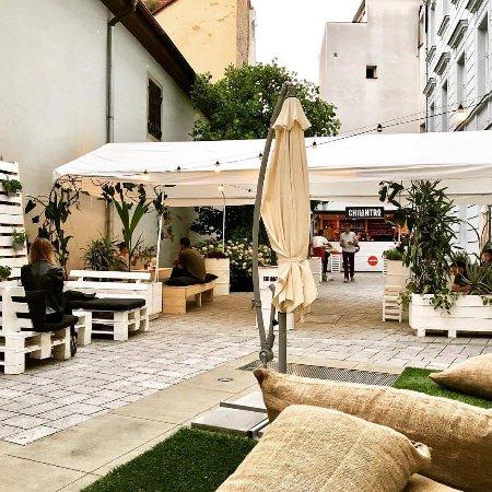 Chilantro Garden Bar