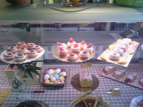 Dalla Cami Fruit Bar