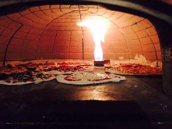 Mi Familia's Pizzeria