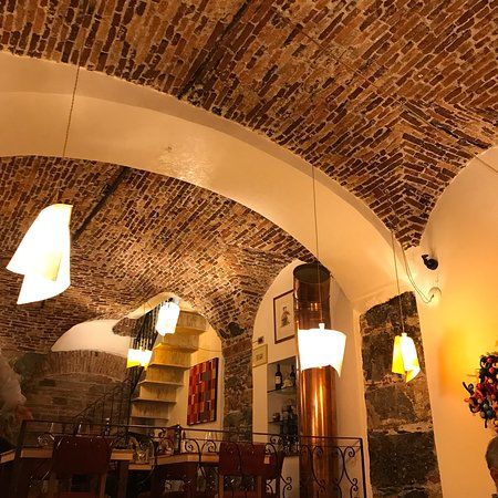 La Cantina Clandestina