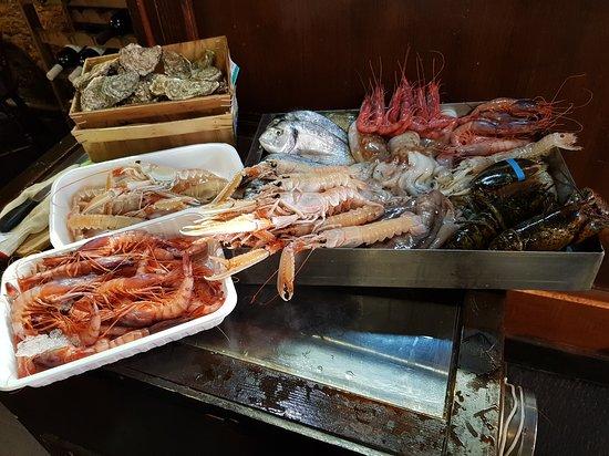 La Grotta Sopra Il Mare