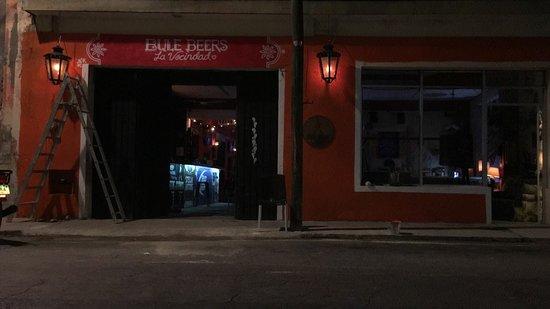 Bule Beers La Vecindad