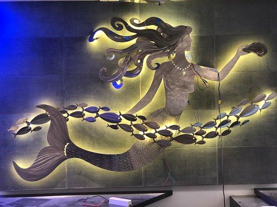 Whiskey & Oyster Bar