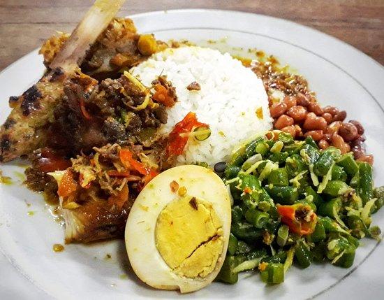 Warung Nasi Ayam Bu Oki