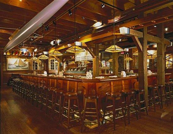 Clyde's at Mark Center