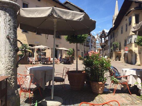 Zum Lustigen Krokodil