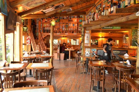 Borges y Alvarez Libro-Bar