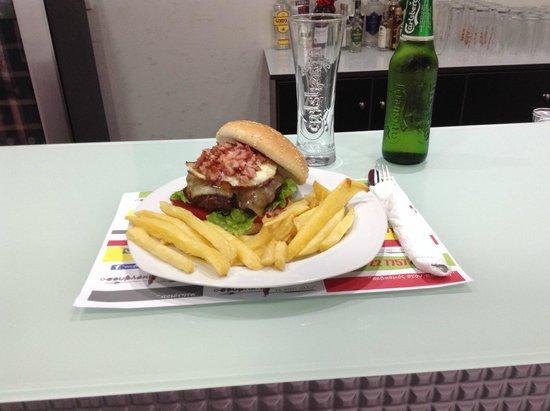 Souvlaki To Kati Allo