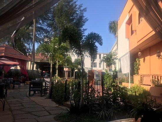 Arabesque Restaurant