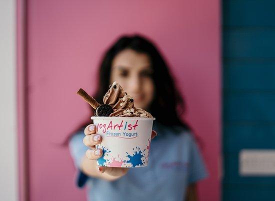 YogArtist Frozen Yogurt