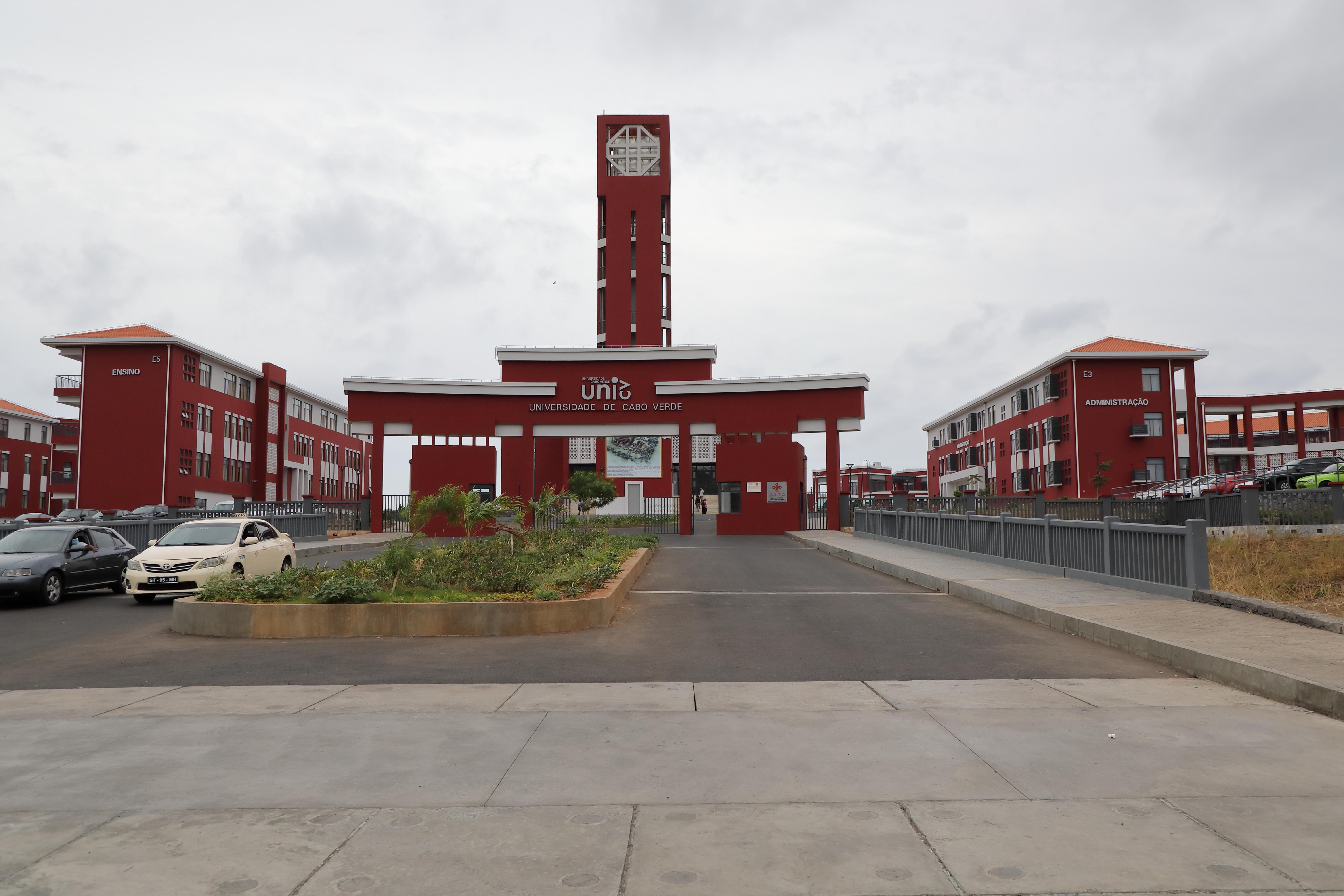 University of Cape Verde