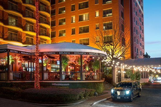 Monarch Restaurant & Lounge