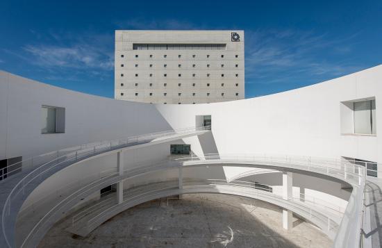 Caja Granada Cultural Center