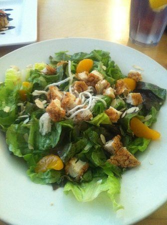 Yaga's Tropical Cafe