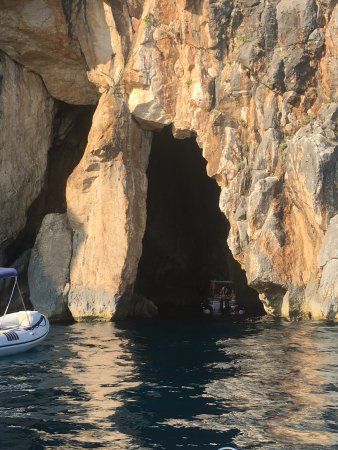 Pirate's Cave