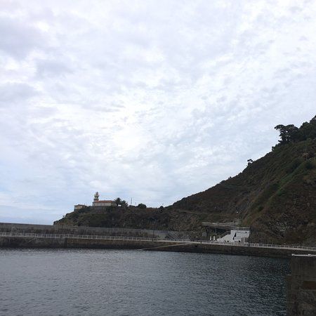 Plaza San Pedro Cudillero