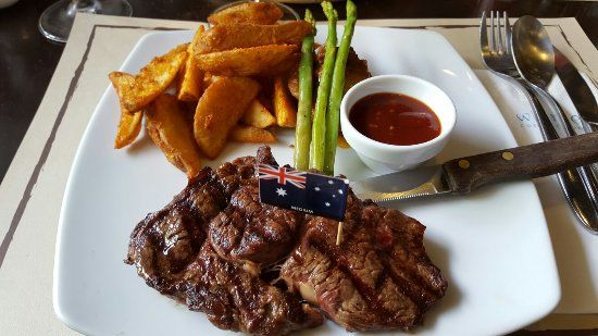 Wine Connection Deli & Bistro