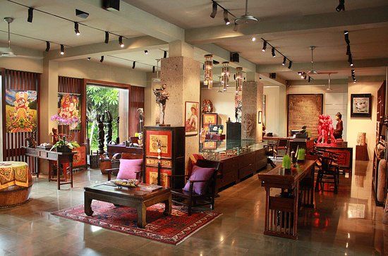 MÉTIS Gallery & Boutiques