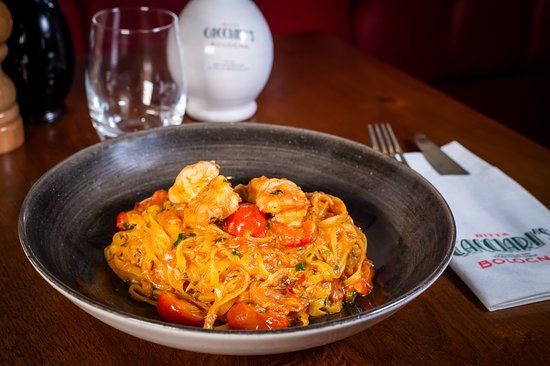 Cacciari's Italian Pizzeria & Restaurant