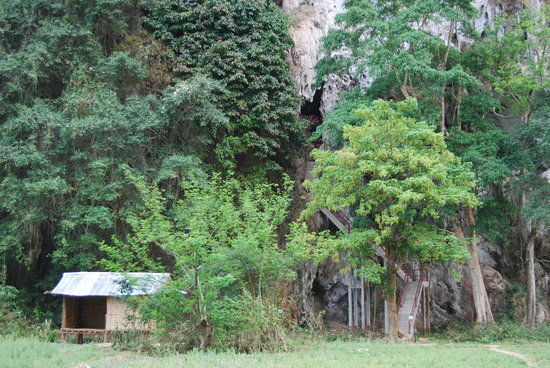 Patok Cave