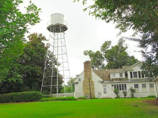 Historic Oak View County Park