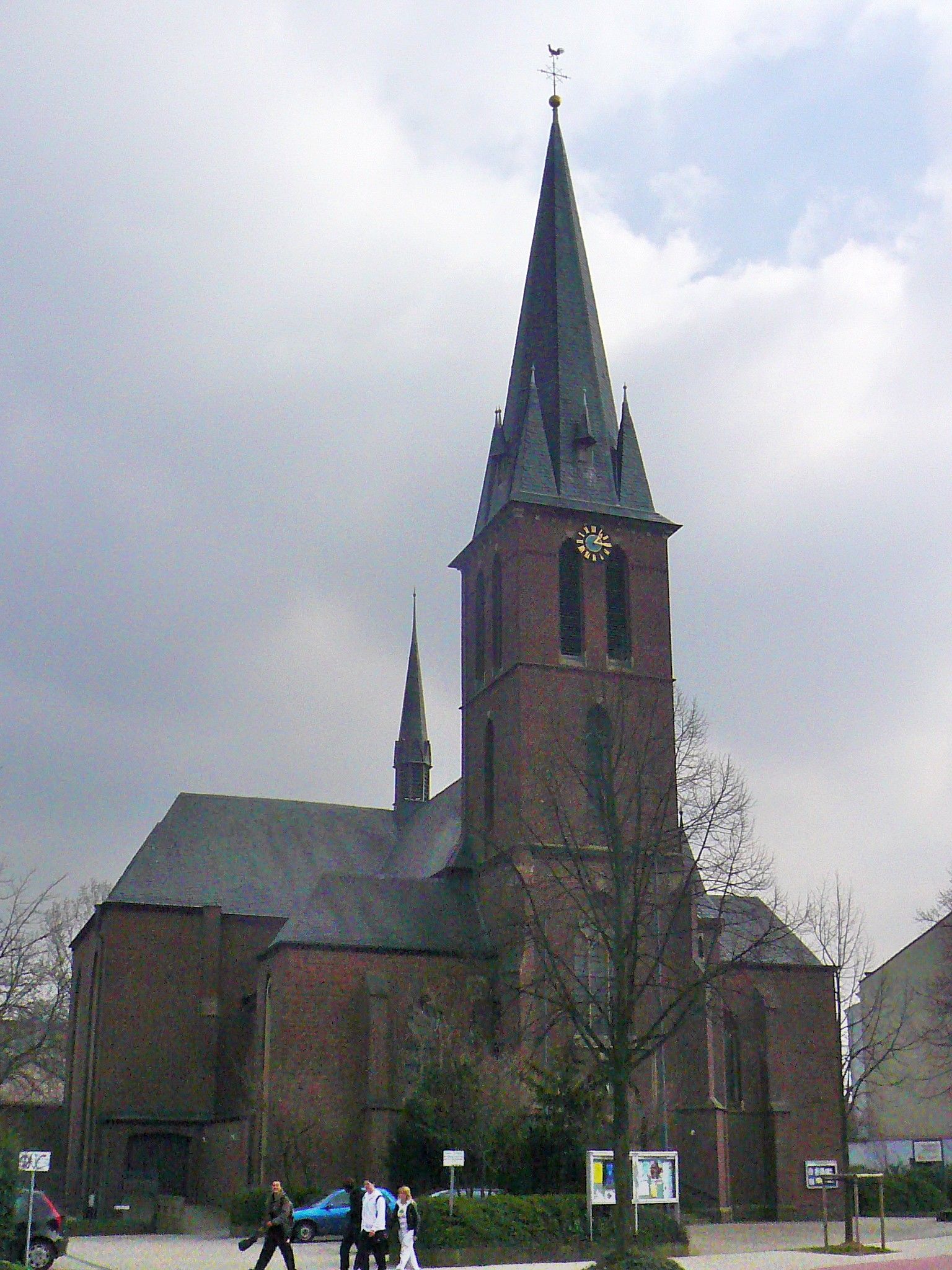 St. Maria unter dem Kreuz