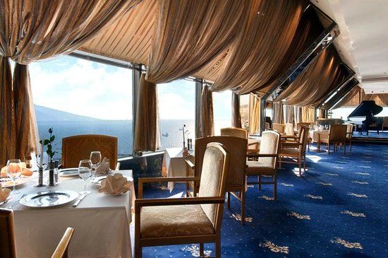 Windows On The Bay Restaurant