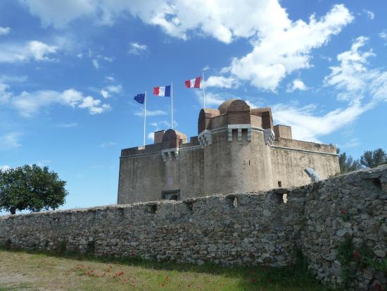 La Citadelle de Saint-Tropez Musée d'histoire maritime