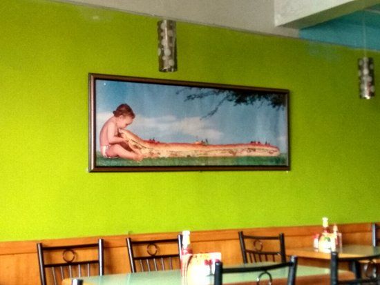 Bananas Home of Pan Pizza